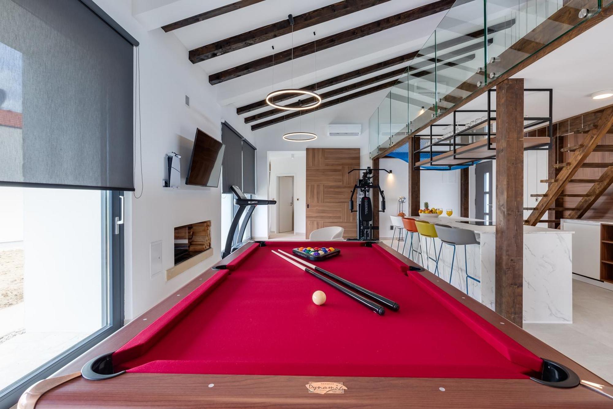 Villa T, Spacious With Heated Pool, Hot Tub & Sauna Rastevic Exterior foto